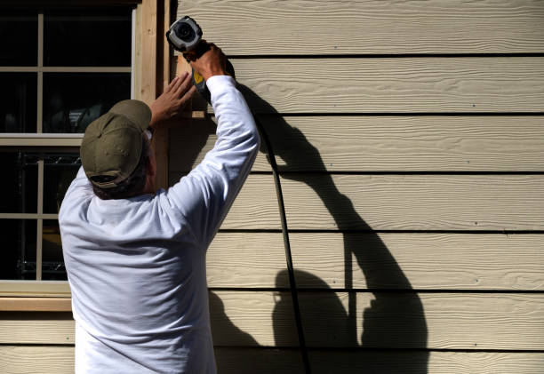 Siding Removal and Disposal in Pleasant View, TN